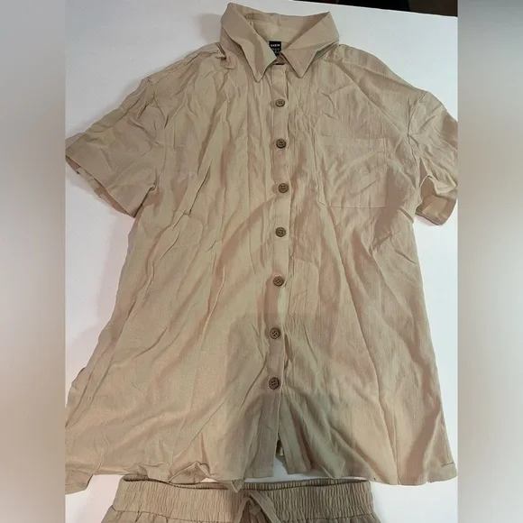 Shein Drop Shoulder Button Up Tan Shirt & Knot Front Shorts New in Package Sz 6 - Picture 3 of 7